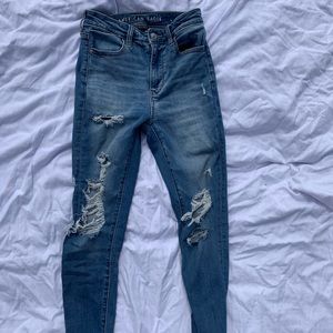 American Eagle Super High Waist Jeans